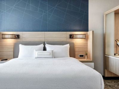Springhill Suites By Marriott Pittsburgh Butler/Centre City Екстериор снимка